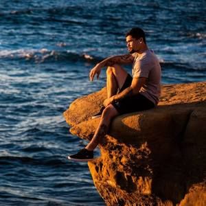 Meet your Posher, Julian